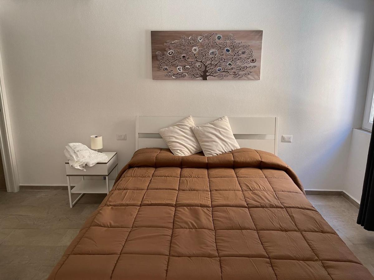 Matty's Guest house *